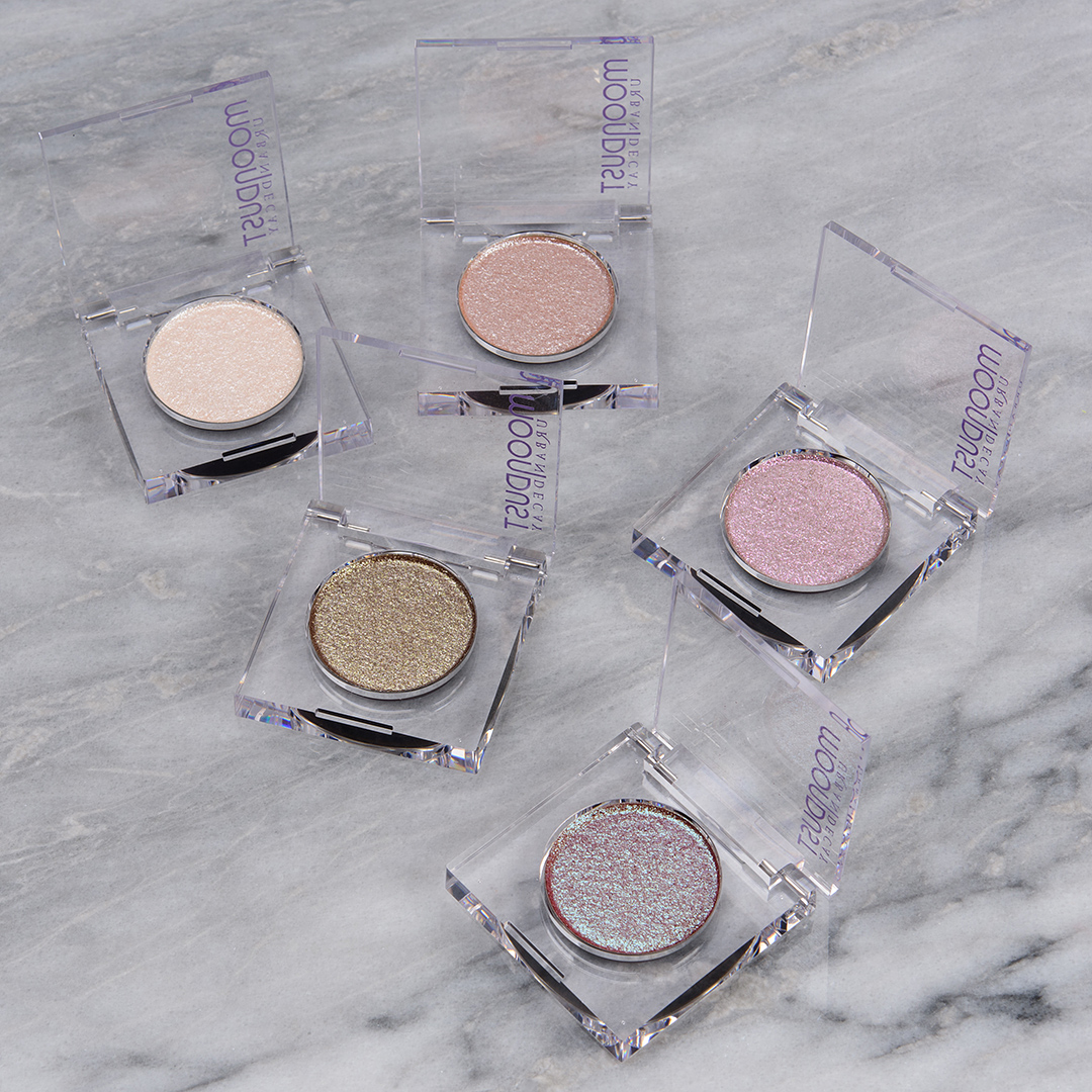 اربن ديكاي، ظل العيون اللامع مون داست 24/7